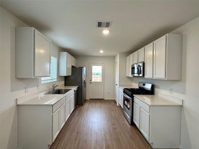 4130 Brazos Brook Trail, Baytown, TX 77521