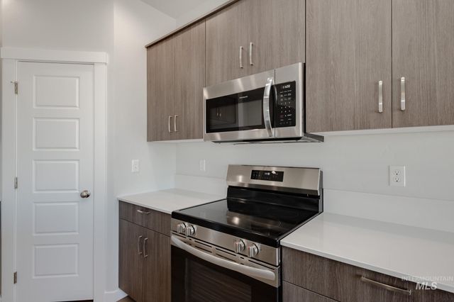 18389 N Trumpet Lily Ave, Nampa, ID 83687