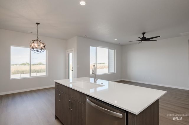 18389 N Trumpet Lily Ave, Nampa, ID 83687