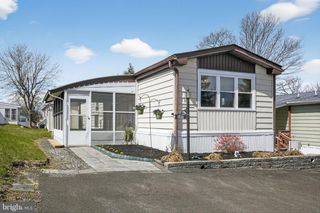 103 WINDING BROOK RUN, North Wales, PA 19454