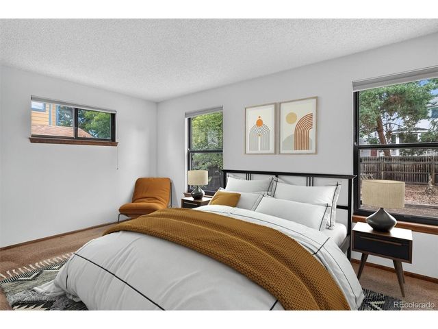1001 Sunburst Ct, Lafayette, CO 80026