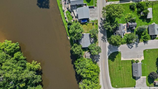 200 E State road 16 Highway, Monticello, IN 47960