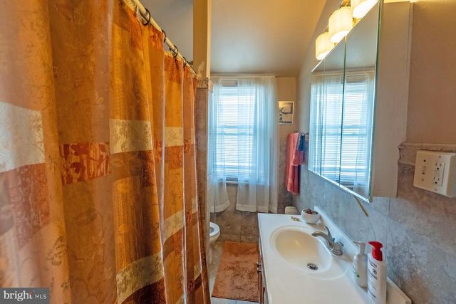 1018 N 64TH ST, Philadelphia, PA 19151