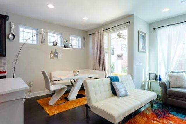 807 E 16th ST A, Austin, TX 78702