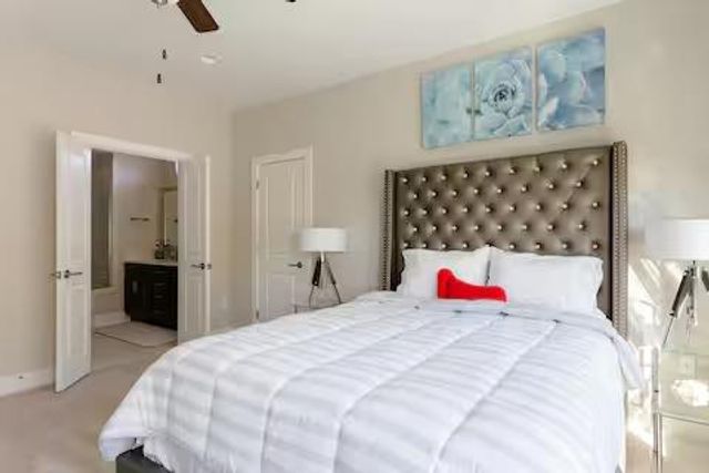 807 E 16th ST A, Austin, TX 78702