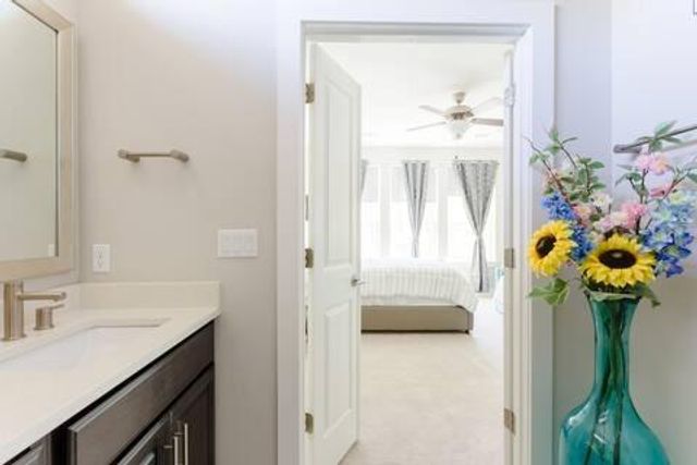 807 E 16th ST A, Austin, TX 78702