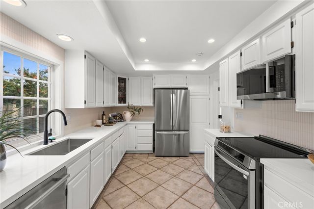 16182 Mt Nimbus, Fountain Valley, CA 92708