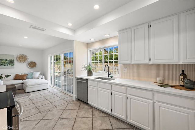 16182 Mt Nimbus, Fountain Valley, CA 92708