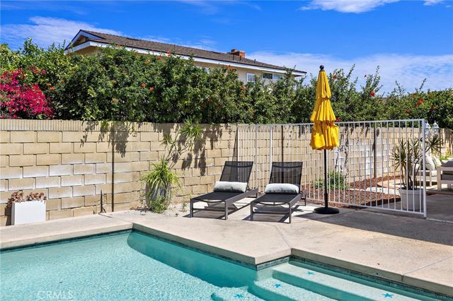 16182 Mt Nimbus, Fountain Valley, CA 92708