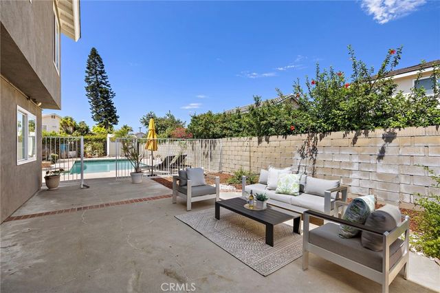 16182 Mt Nimbus, Fountain Valley, CA 92708