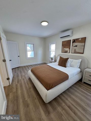 11 GENTIAN ST, Browns Mills, NJ 08015