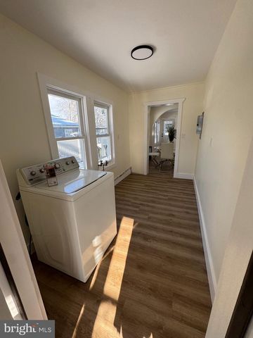 11 GENTIAN ST, Browns Mills, NJ 08015