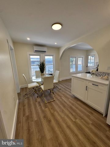 11 GENTIAN ST, Browns Mills, NJ 08015