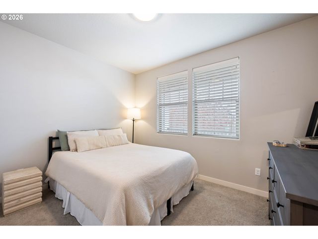 16449 Nw CHADWICK Way 204, Portland, OR 97229