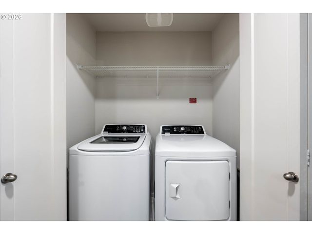 16449 Nw CHADWICK Way 204, Portland, OR 97229