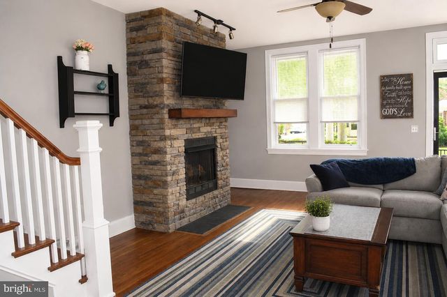 21 N KERSHAW ST, York, PA 17402