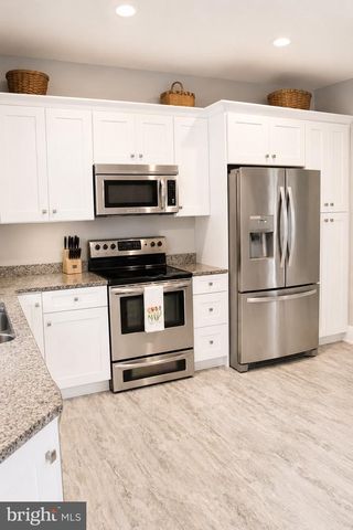 21 N KERSHAW ST, York, PA 17402