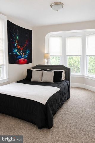 21 N KERSHAW ST, York, PA 17402