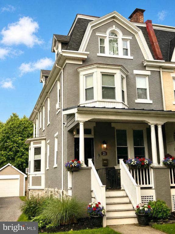 21 N KERSHAW ST, York, PA 17402
