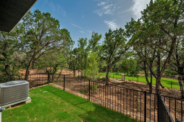 12001 Vista Parke DR 701, Austin, TX 78726