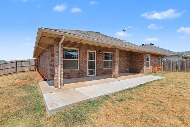 11116 NW 97th Street, Yukon, OK 73099