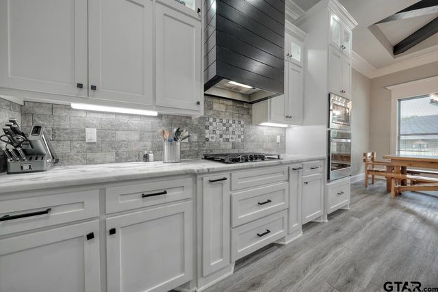 12121 Oak Grove Drive, Tyler, TX 75706