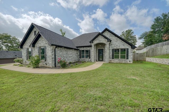 12121 Oak Grove Drive, Tyler, TX 75706