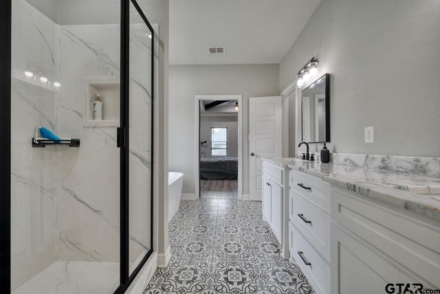 12121 Oak Grove Drive, Tyler, TX 75706