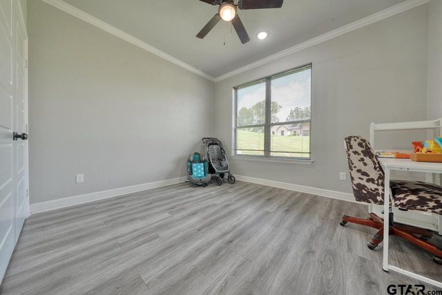 12121 Oak Grove Drive, Tyler, TX 75706