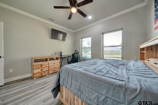 12121 Oak Grove Drive, Tyler, TX 75706