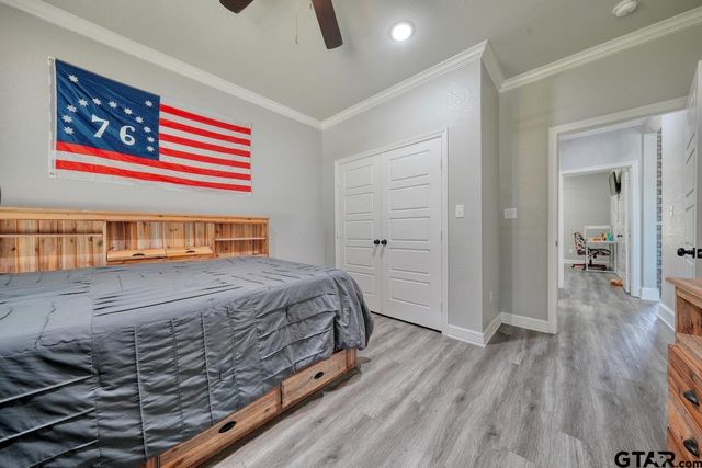 12121 Oak Grove Drive, Tyler, TX 75706