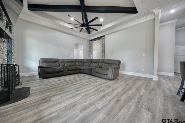 12121 Oak Grove Drive, Tyler, TX 75706