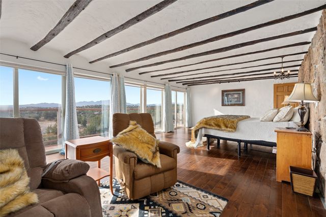 100 Rancho Alegre, Santa Fe, NM 87508