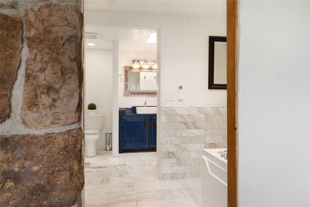 100 Rancho Alegre, Santa Fe, NM 87508