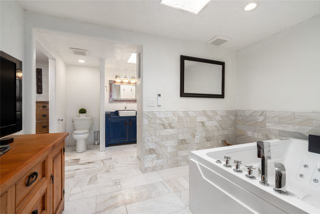 100 Rancho Alegre, Santa Fe, NM 87508