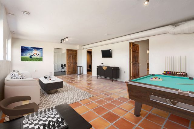 100 Rancho Alegre, Santa Fe, NM 87508