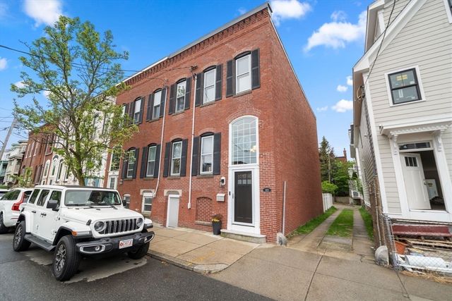 823 East Third Street, Boston, MA 02127