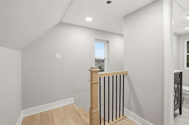 9442 S Octavia Avenue, Bridgeview, IL 60455