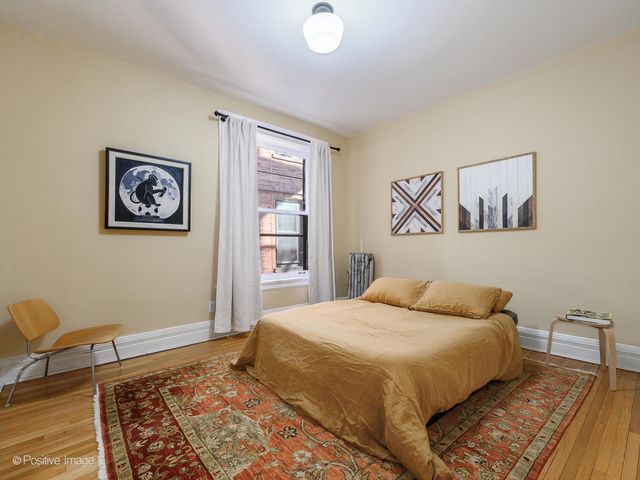 1365 E 52nd Street 1E, Chicago, IL 60615