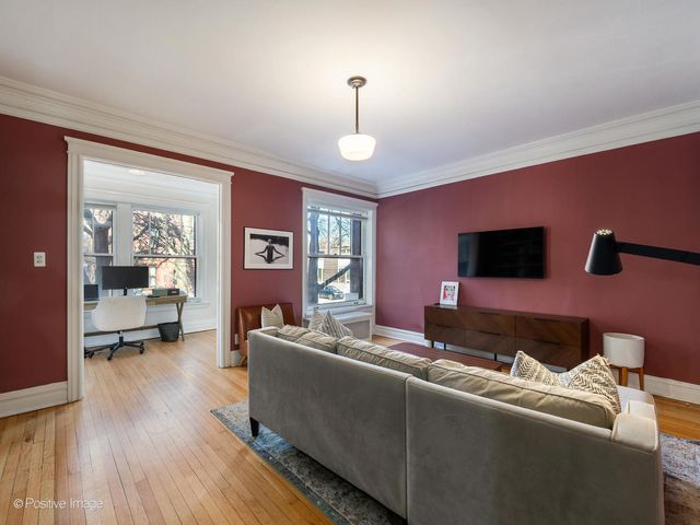 1365 E 52nd Street 1E, Chicago, IL 60615