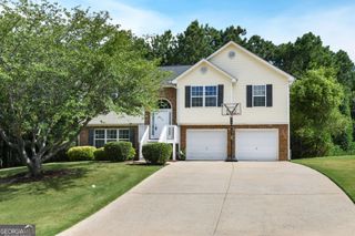 851 Walkingstick Drive, Douglasville, GA 30134