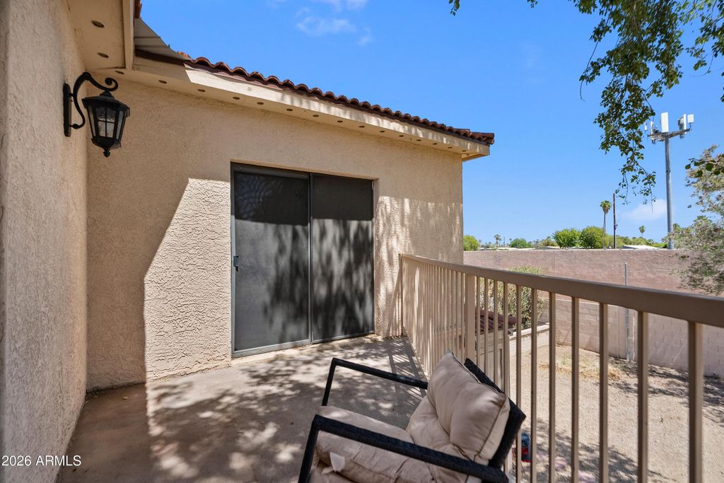 Image 19 of property listing at 15650 N 19TH Avenue 1194, Phoenix, AZ 85023