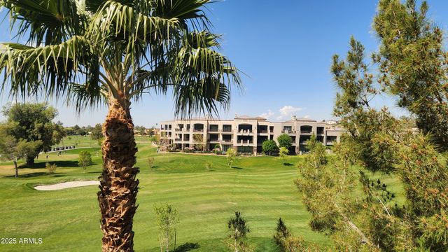 8 BILTMORE Estate 325, Phoenix, AZ 85016