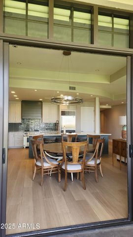 8 BILTMORE Estate 325, Phoenix, AZ 85016