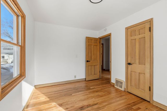 3808 Vera Cruz Avenue N, Robbinsdale, MN 55422