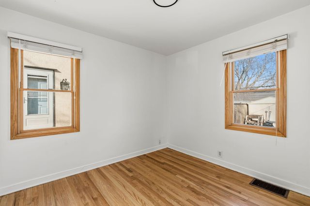 3808 Vera Cruz Avenue N, Robbinsdale, MN 55422