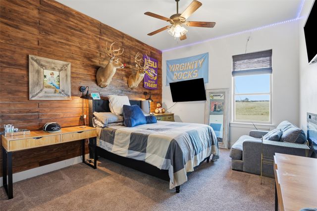 133 Heritage Springs Drive, Weatherford, TX 76087