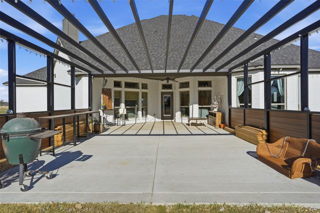 133 Heritage Springs Drive, Weatherford, TX 76087