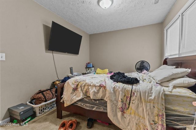 2967 Peacock Street, Hope Mills, NC 28348