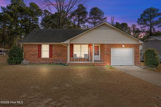 2967 Peacock Street, Hope Mills, NC 28348